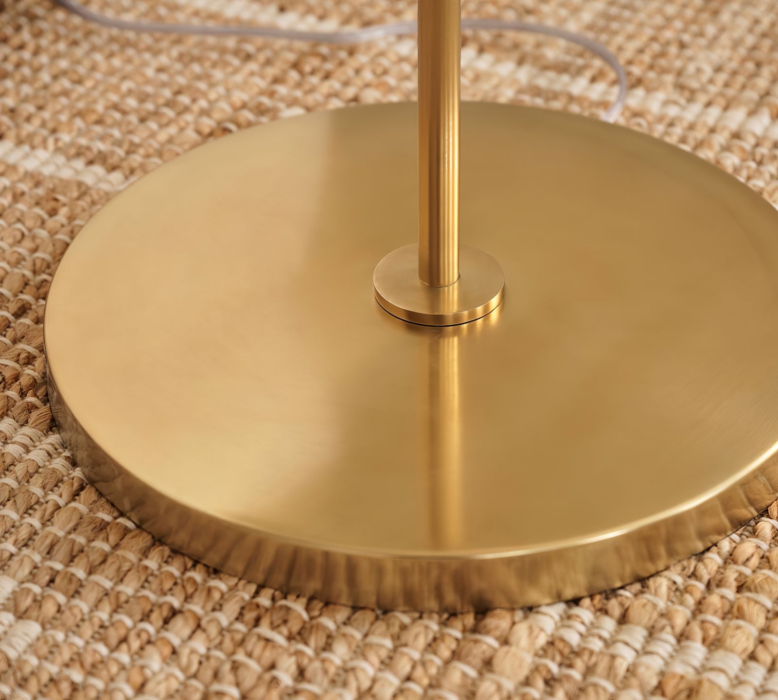 Ellis brass floor lamp - Cueteks