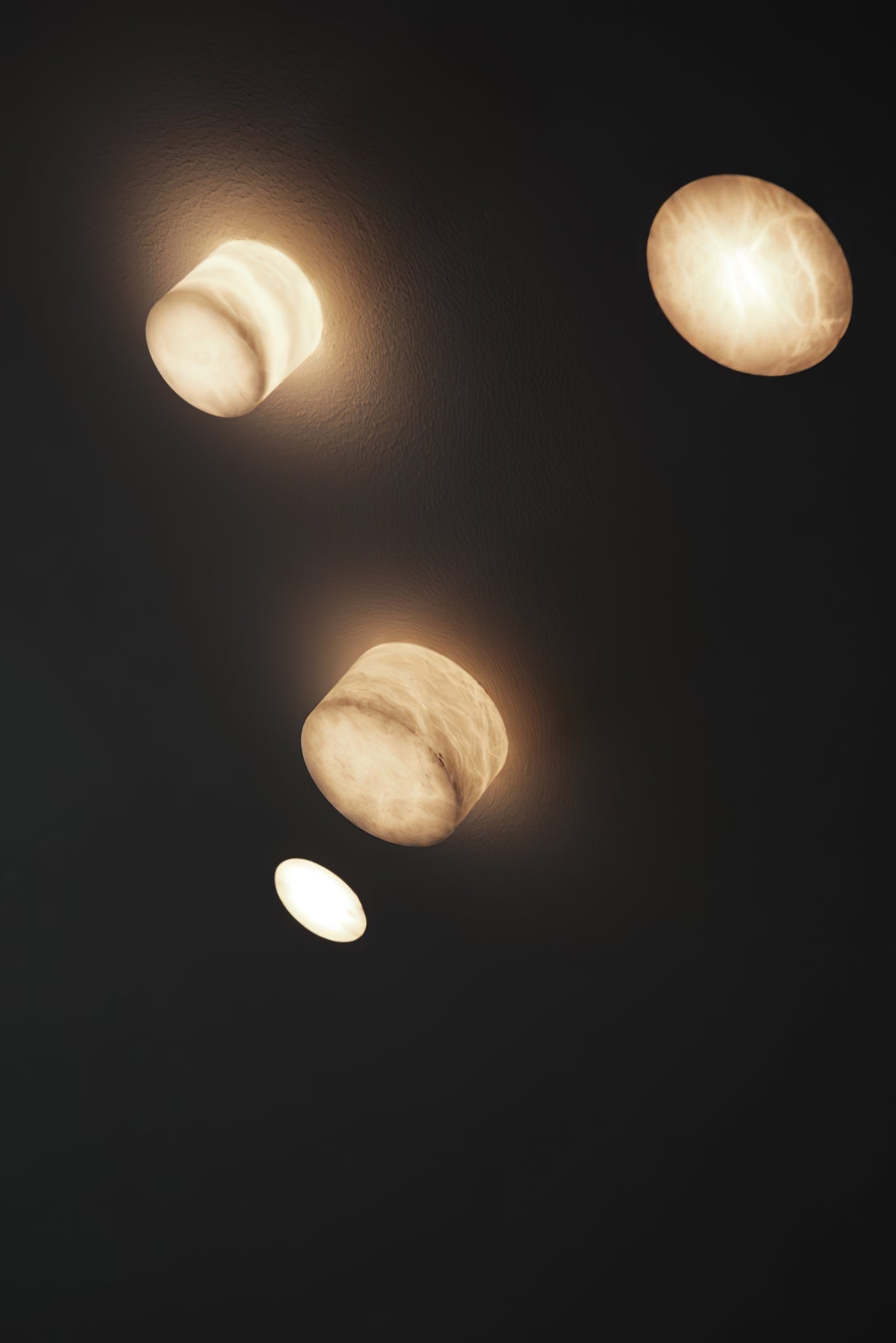Small Alabaster Ceiling Light - Cueteks