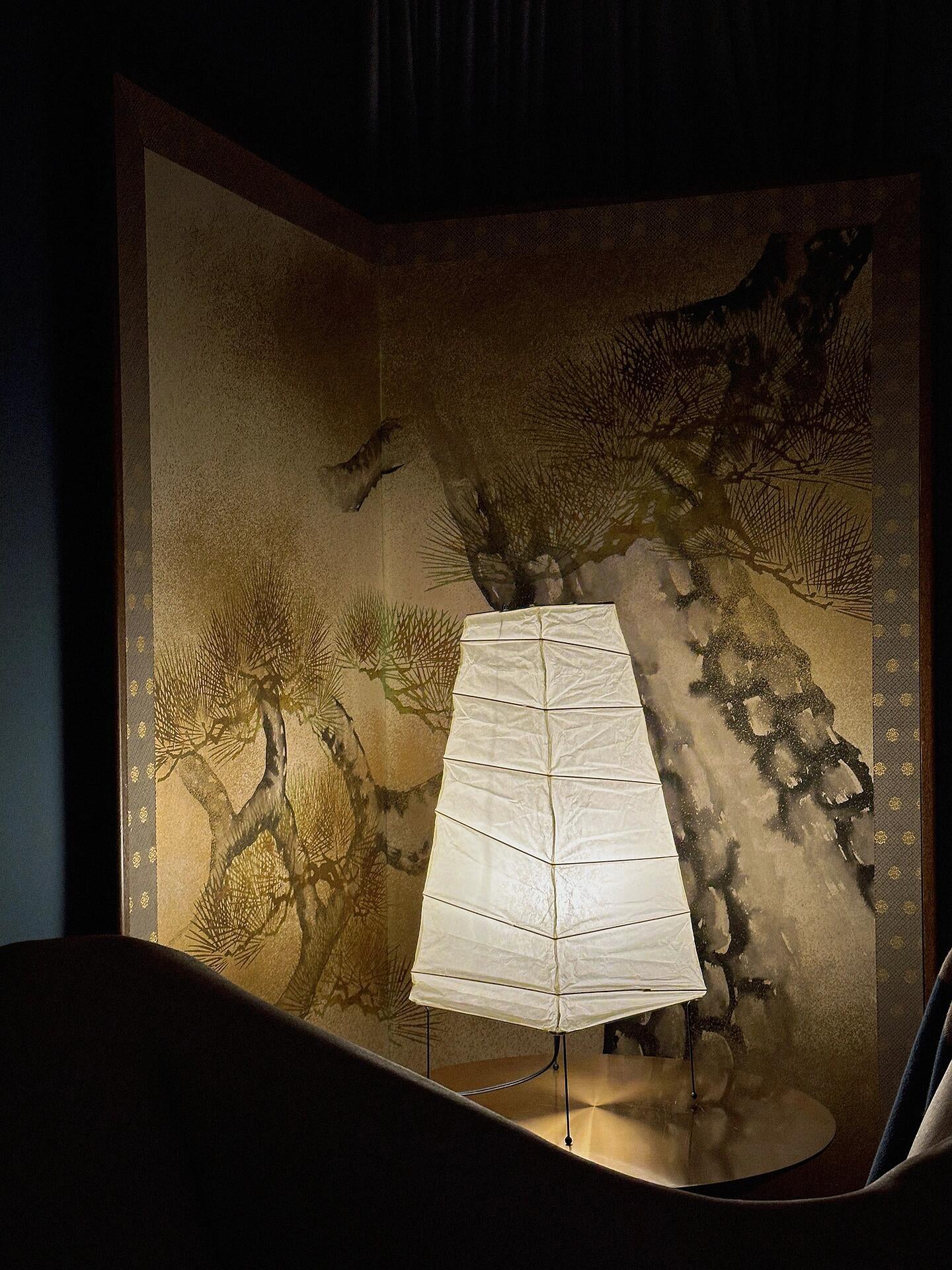Akari 4N Table Lamp - Cueteks