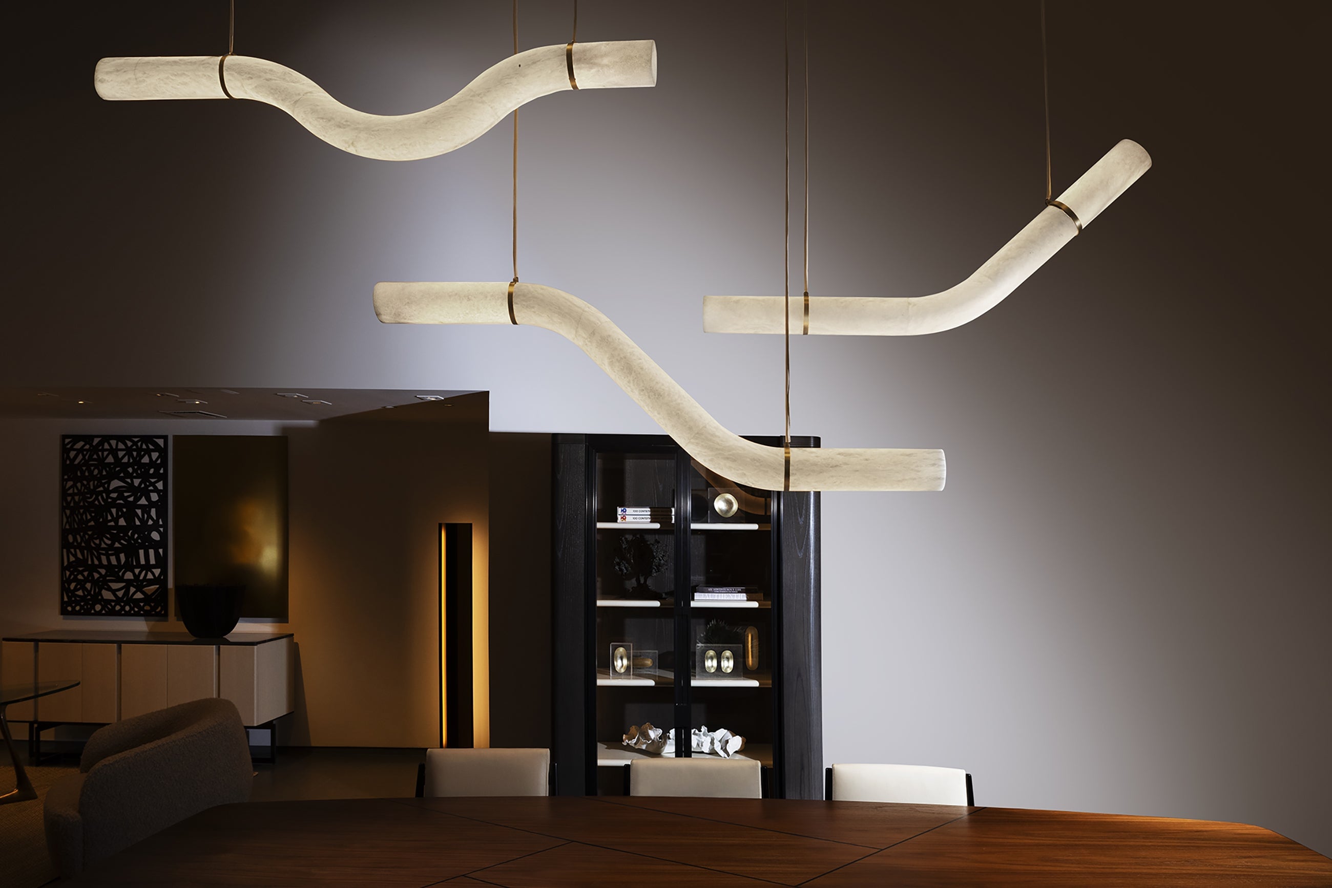 Alabaster LIBERTY Chandelier - Cueteks