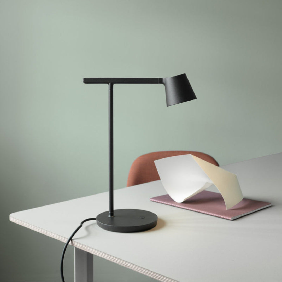 Tip Table Lamp - Cueteks
