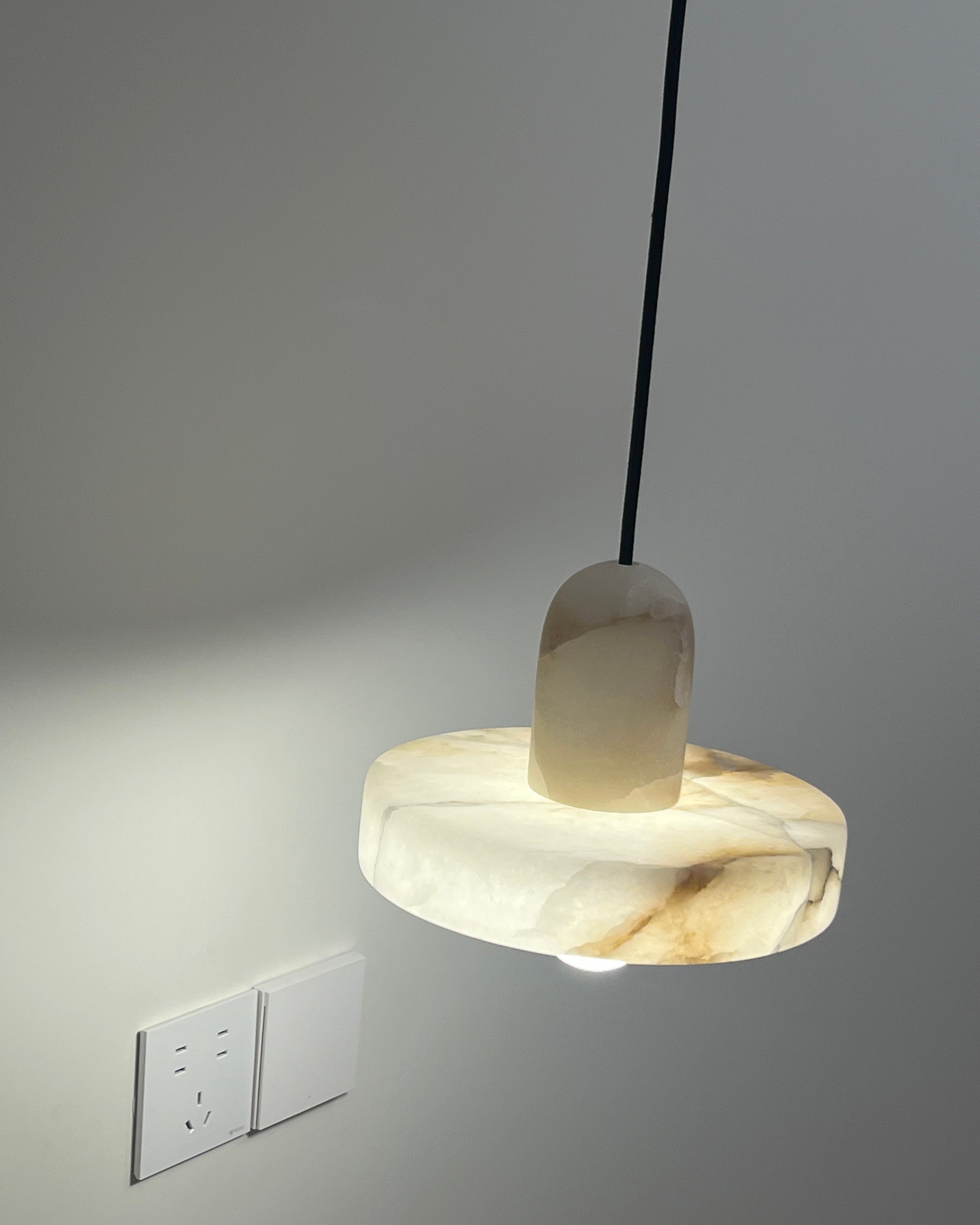 Modern White Marble Pendant Light - Cueteks