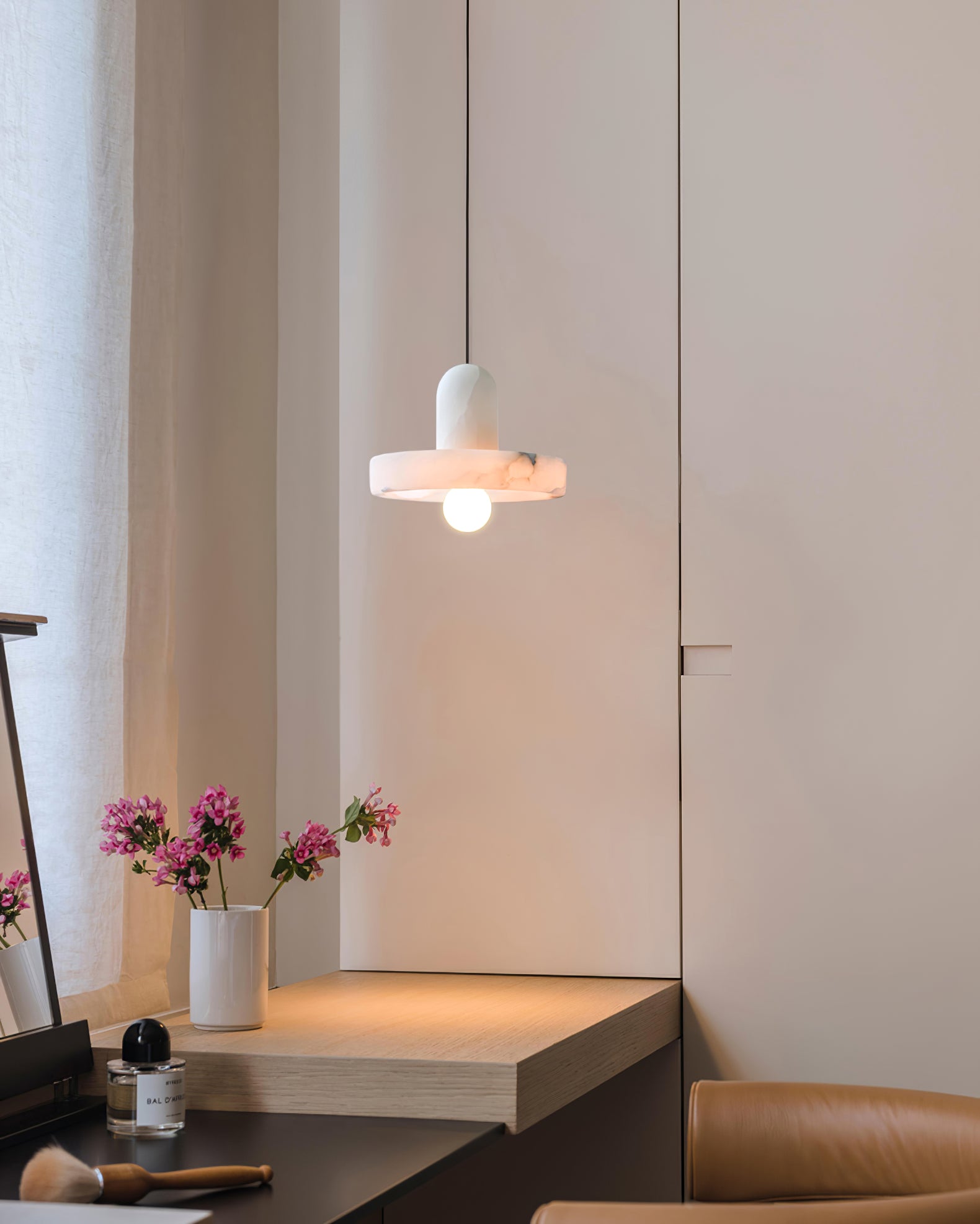 Modern White Marble Pendant Light - Cueteks