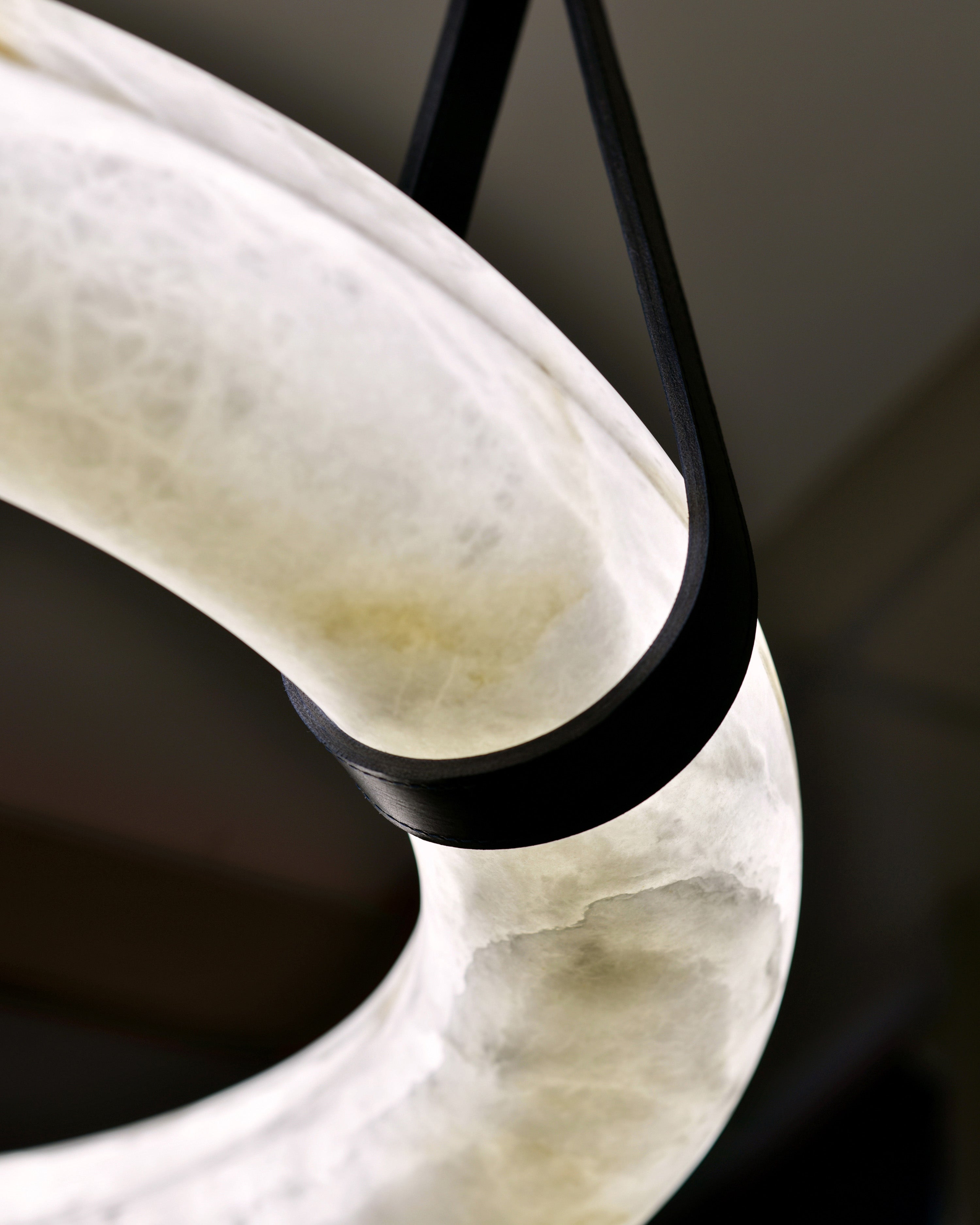 Leather Alabaster Pendant Light - Cueteks