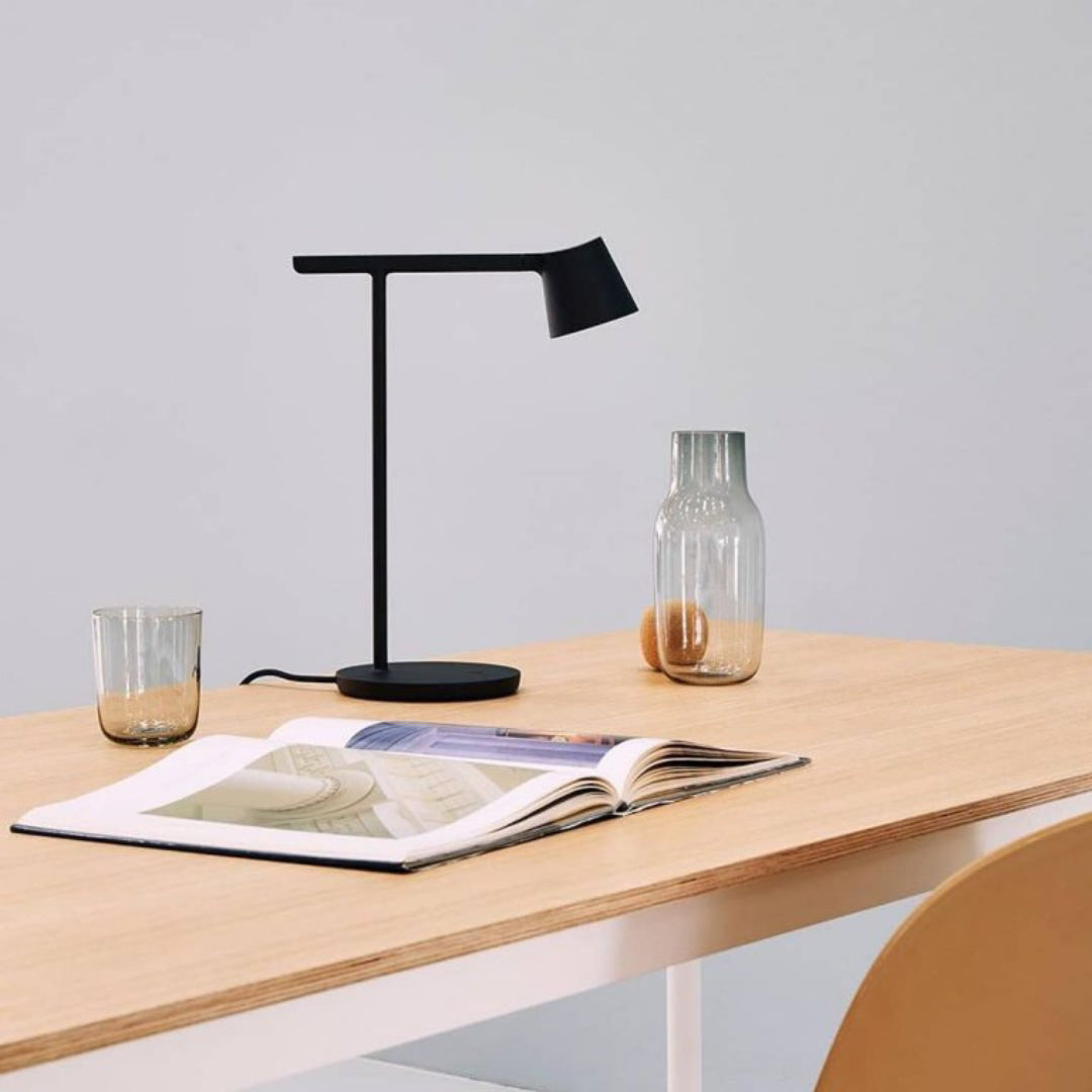 Tip Table Lamp - Cueteks