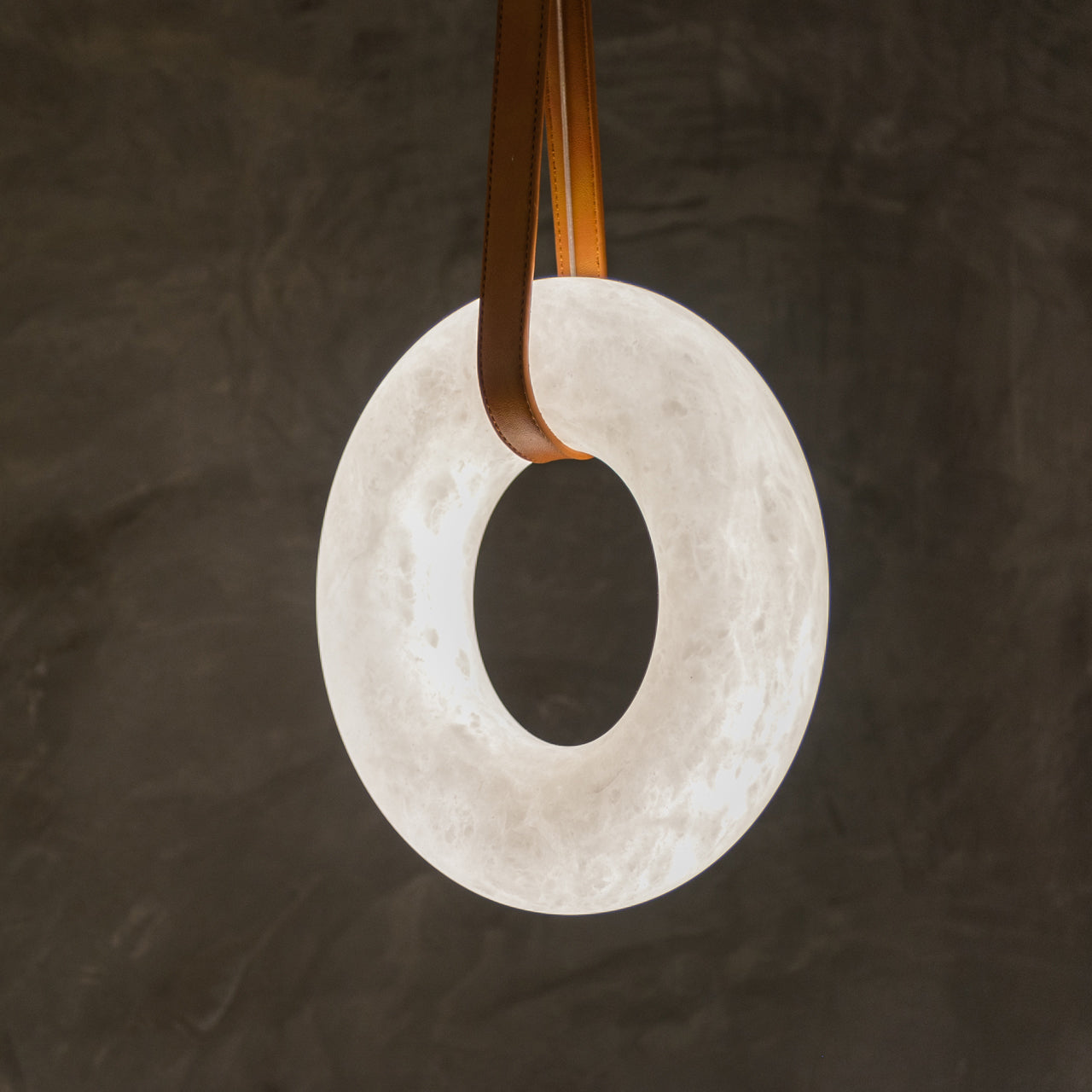 Leather Alabaster Pendant Light - Cueteks
