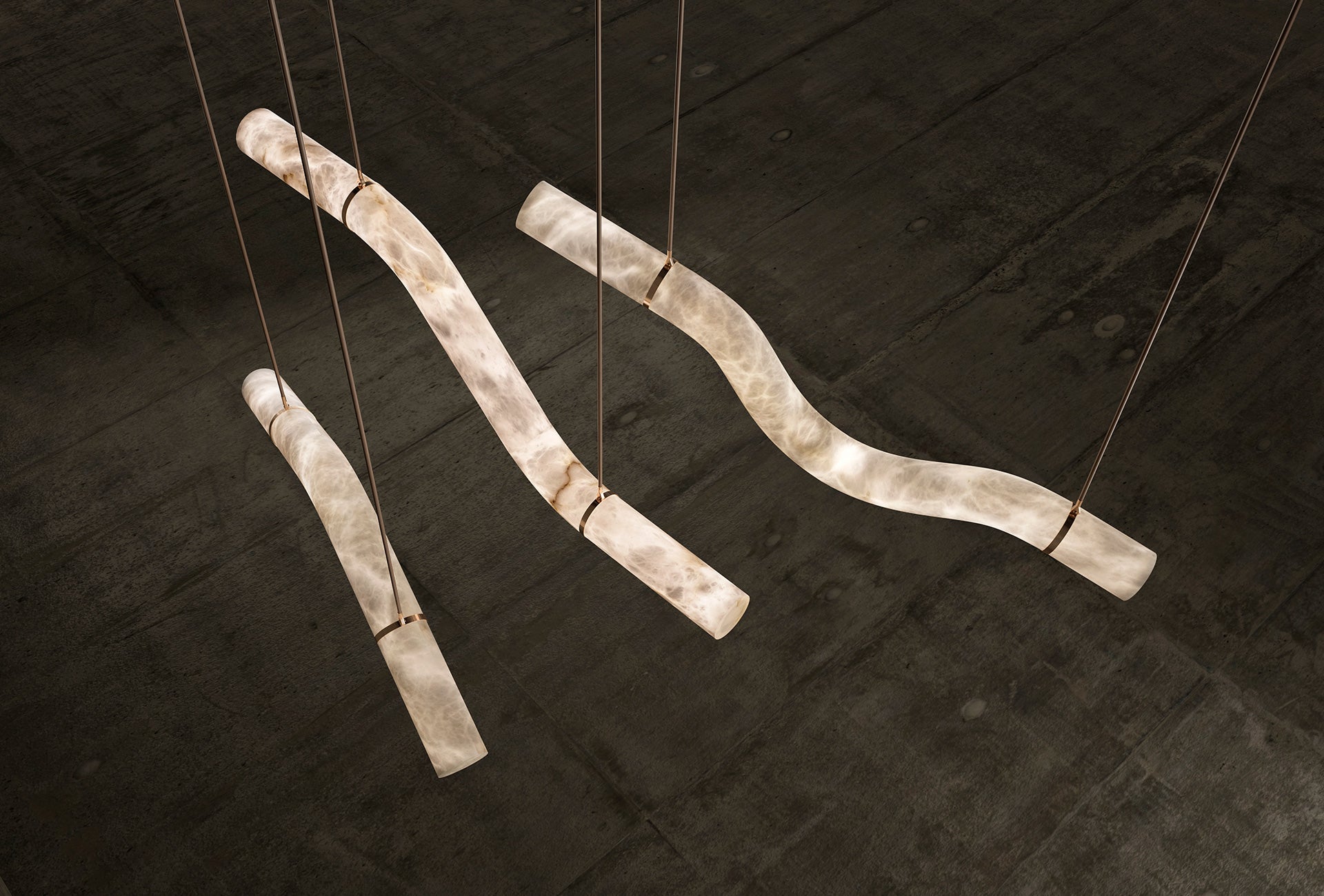 Alabaster LIBERTY Chandelier - Cueteks