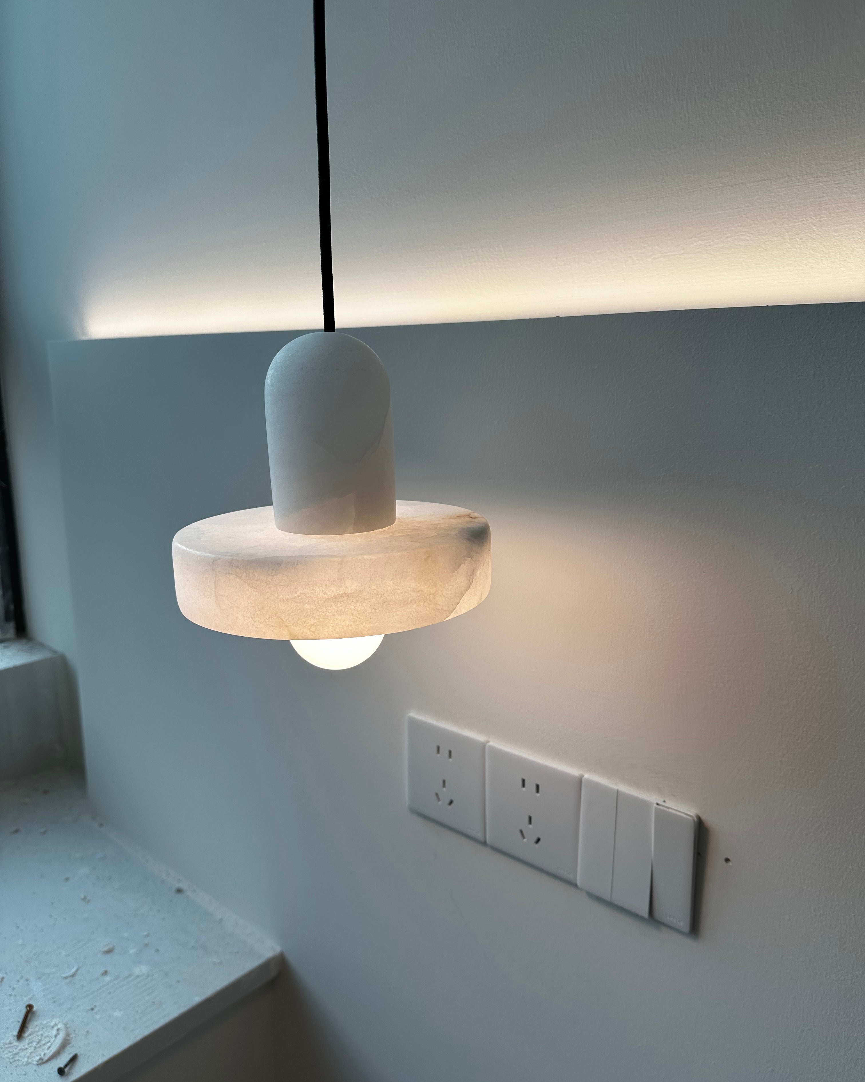 Modern White Marble Pendant Light - Cueteks