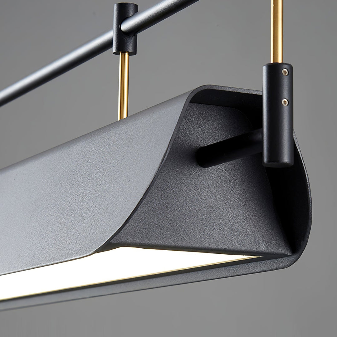 Dessau Chandelier - Cueteks