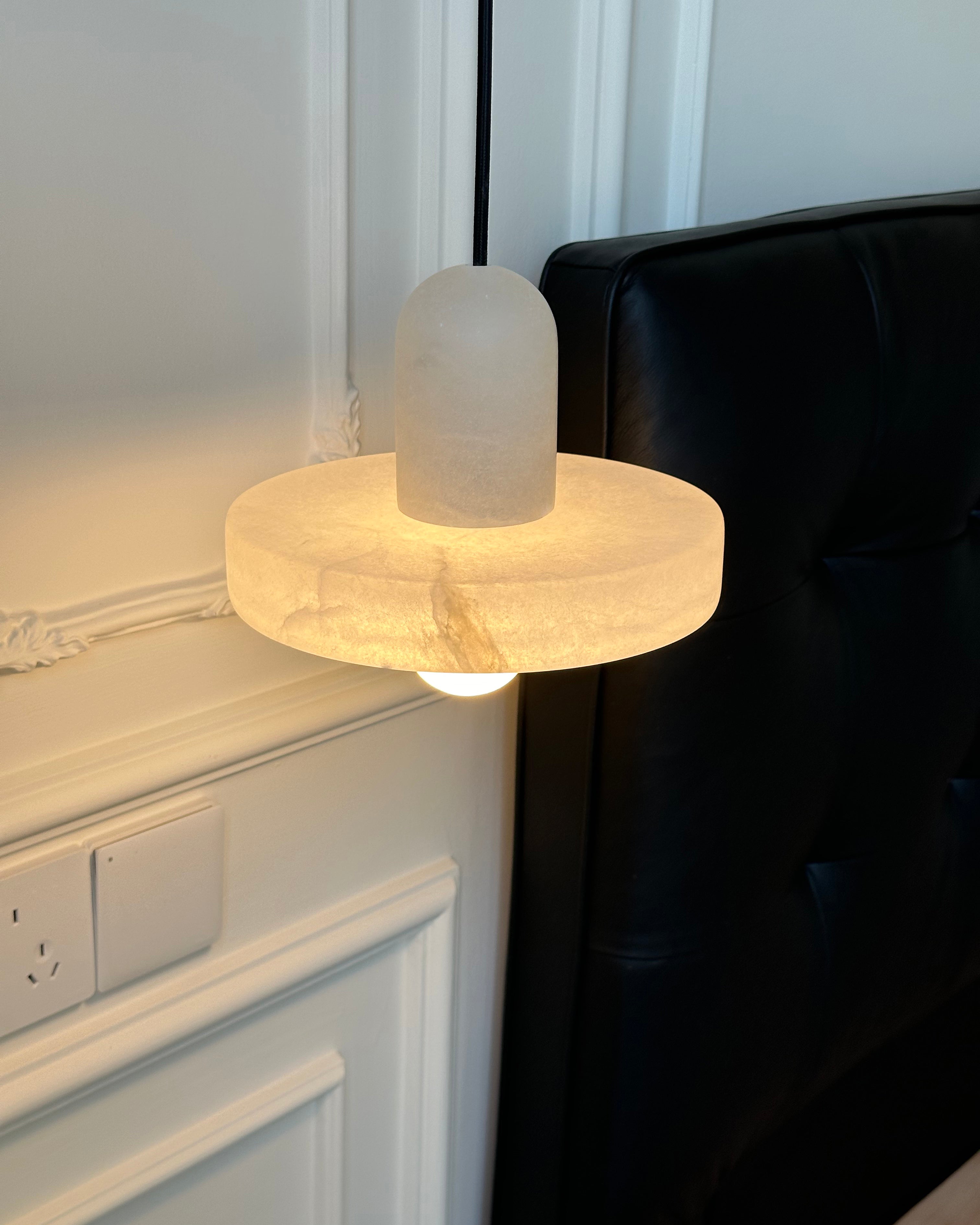 Modern White Marble Pendant Light - Cueteks