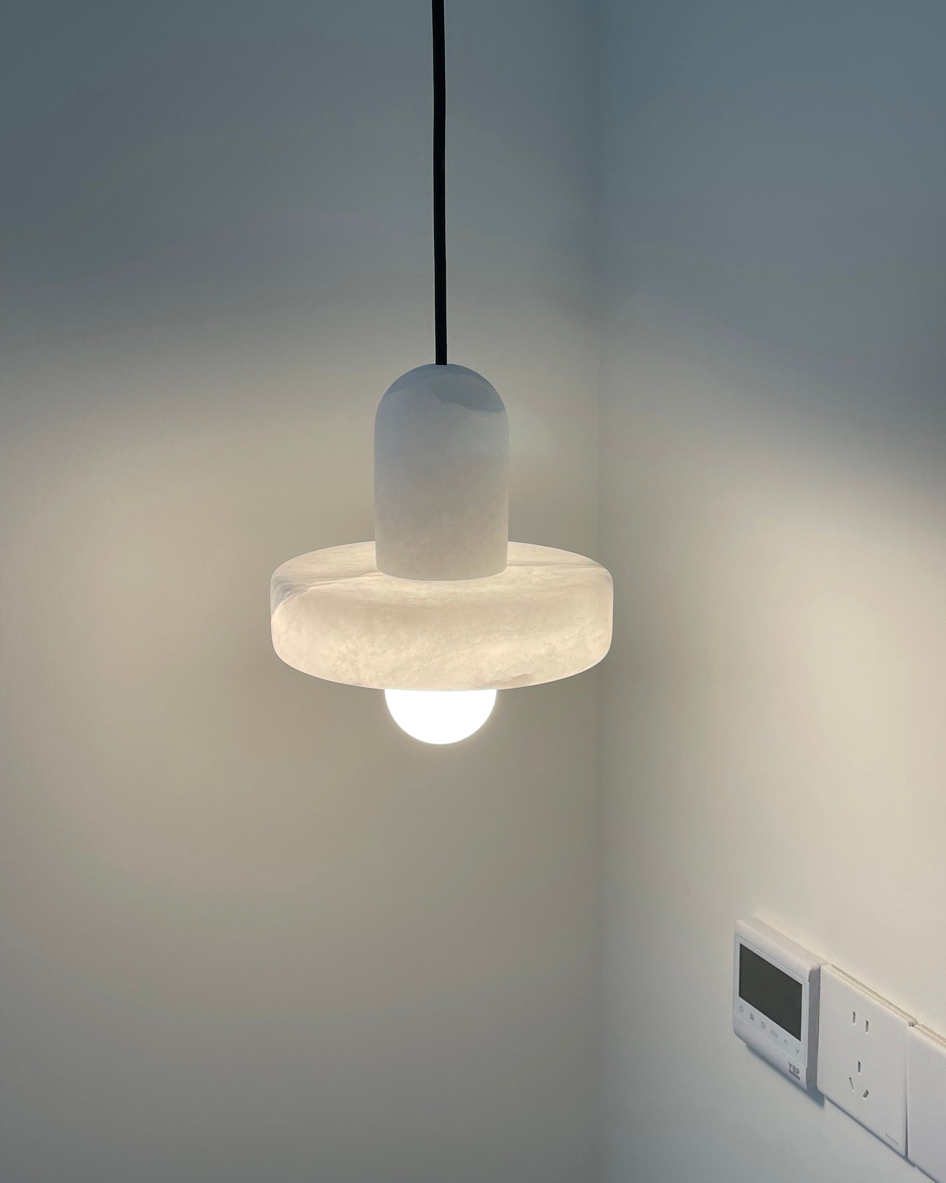 Modern White Marble Pendant Light - Cueteks