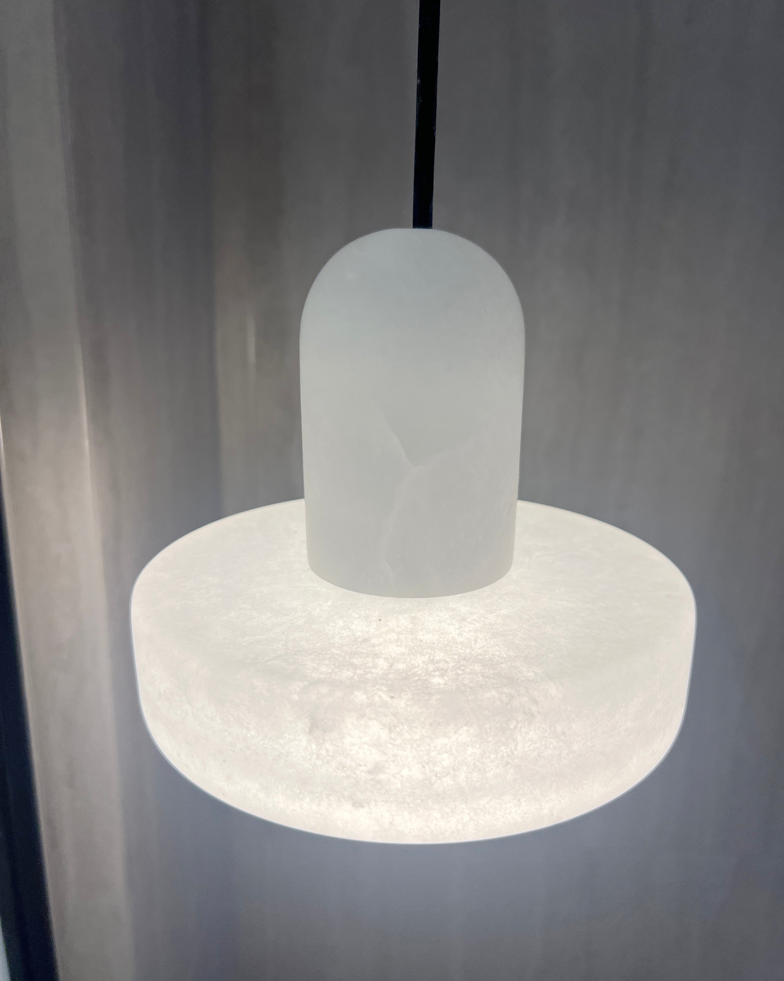 Modern White Marble Pendant Light - Cueteks