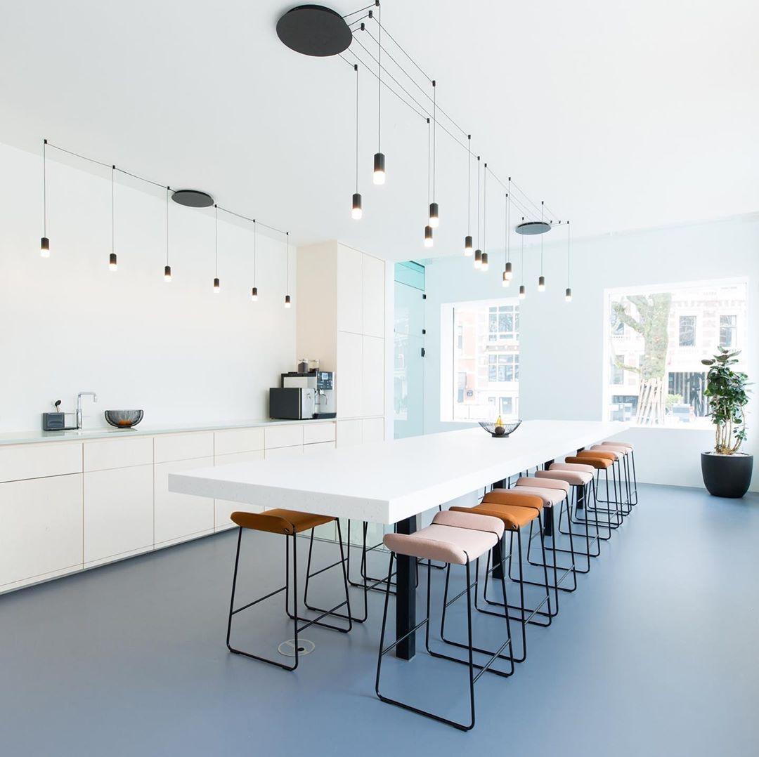 Line Form Pendant light - Cueteks