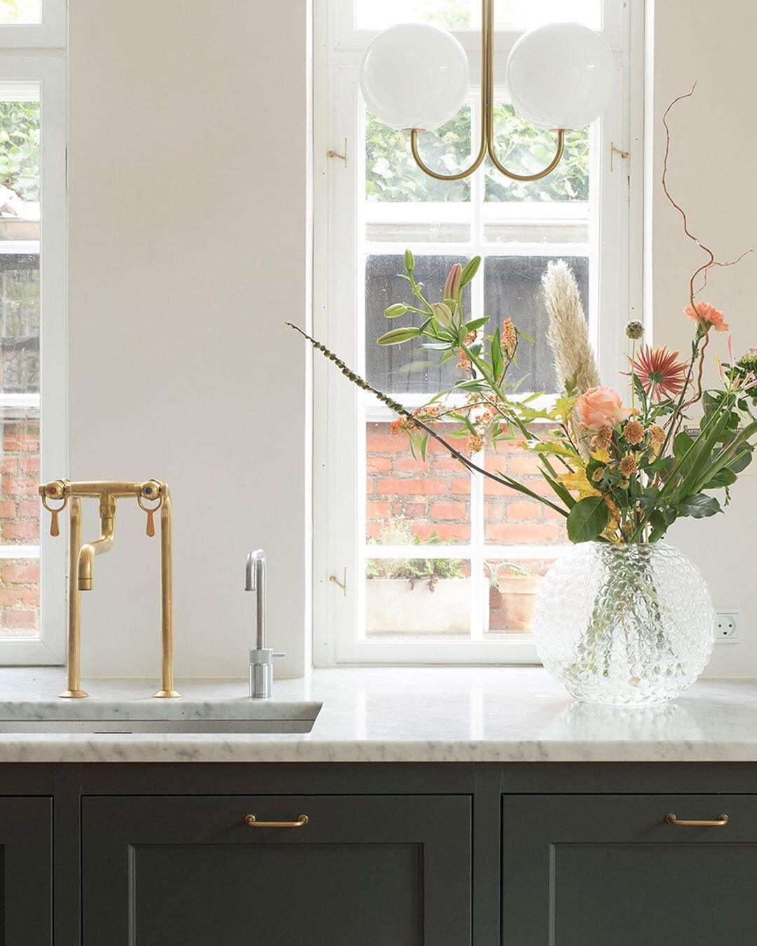 Angle Pendant Light - Cueteks