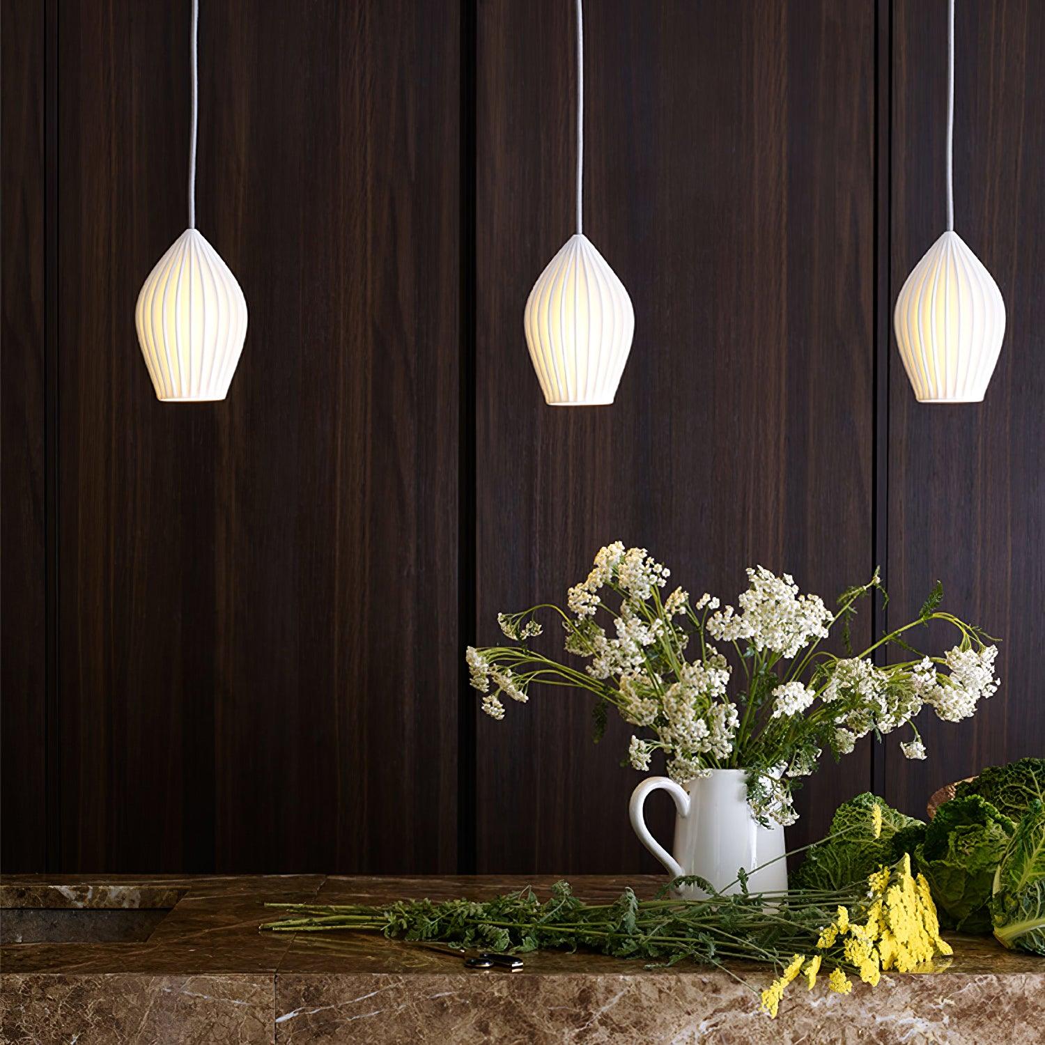 Ceramic Ribbed Pendant light - Cueteks