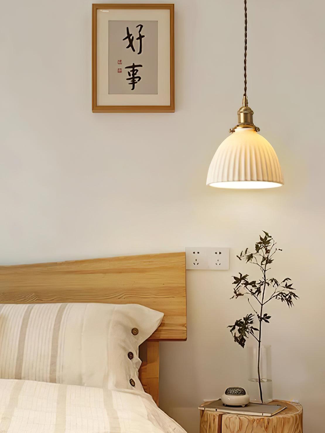 Brass Pleated Ceramic Pendant Lamp - Cueteks