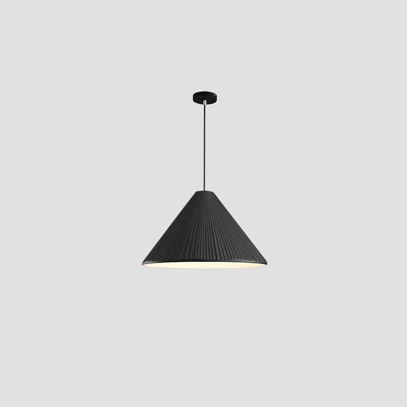 Black Hat pendant with a tall conical 32 cm pleated shade