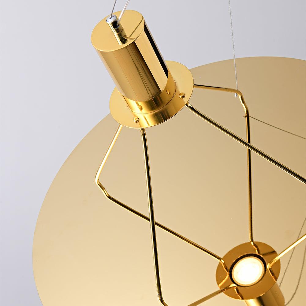 Gold light head reflected in the disc surface