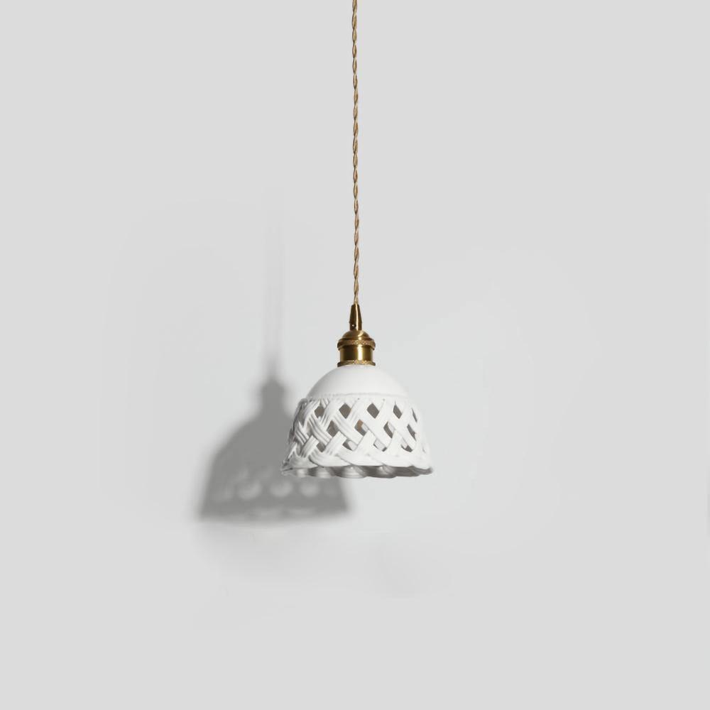 Openwork Ceramic Pendant Lamp - Cueteks
