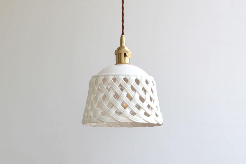 Openwork Ceramic Pendant Lamp - Cueteks