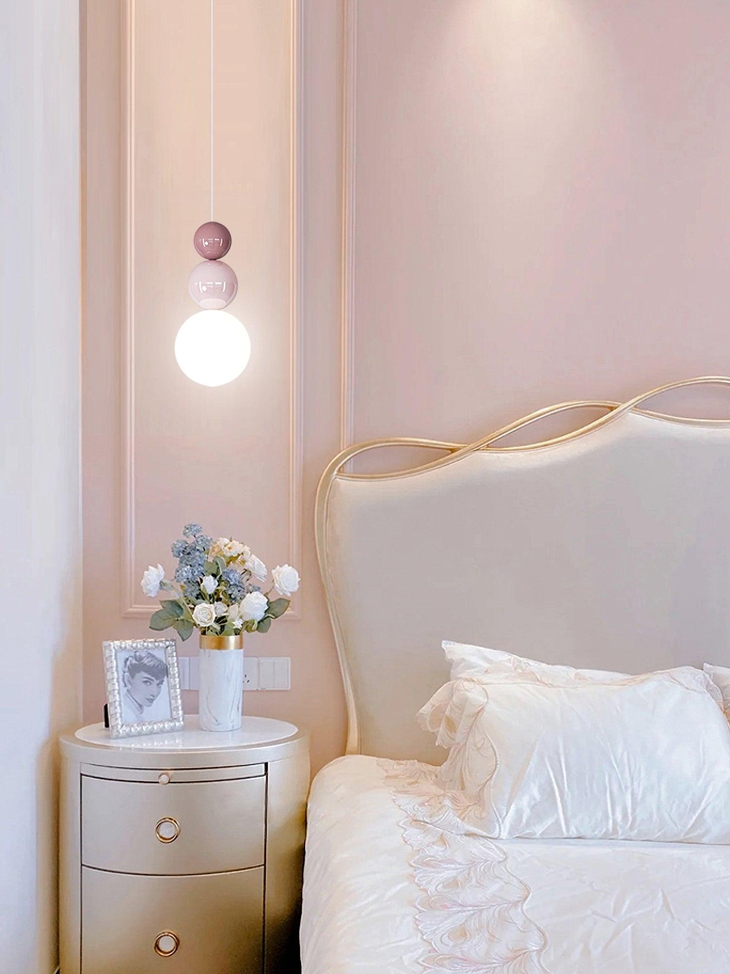 Acrylic Three Ball Pendant Lamp - Cueteks