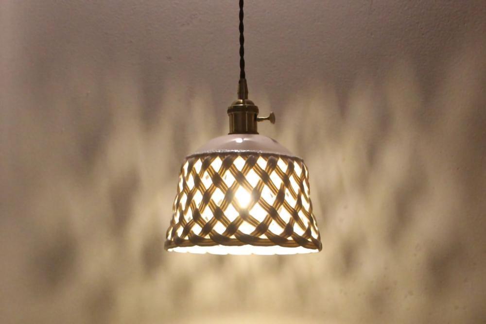 Openwork Ceramic Pendant Lamp - Cueteks