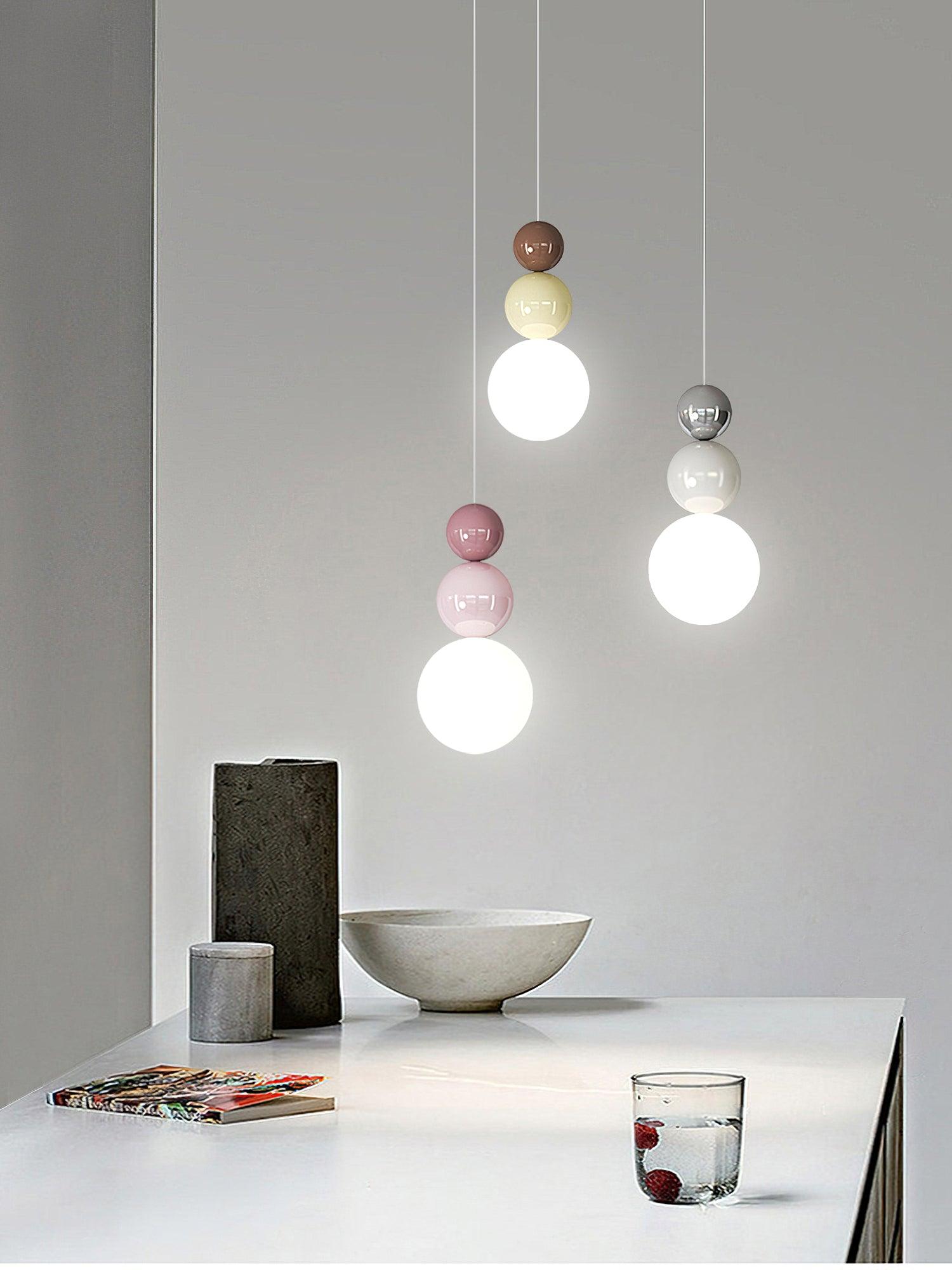 Acrylic Three Ball Pendant Lamp - Cueteks