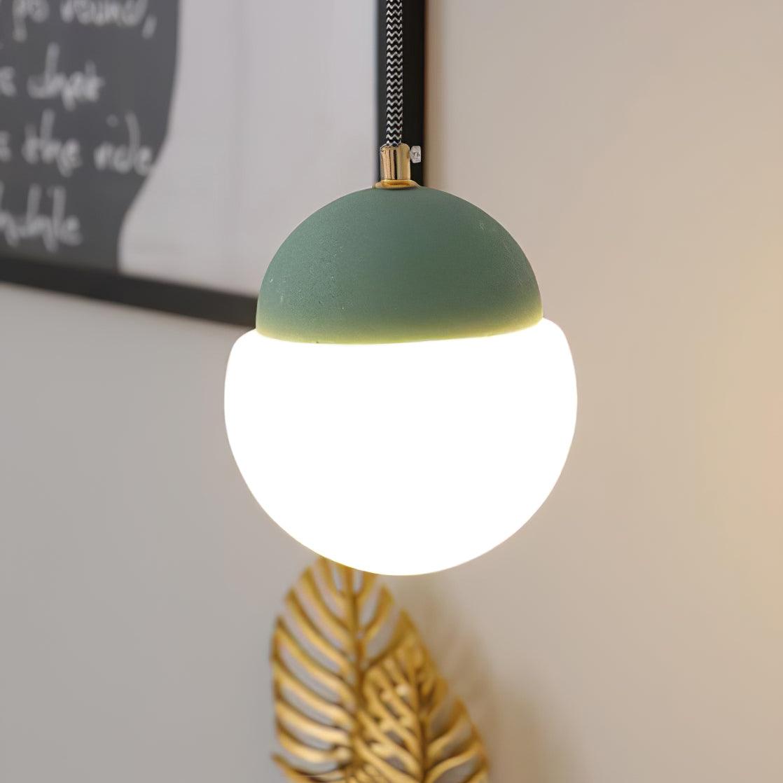 Green cap and White lower globe
