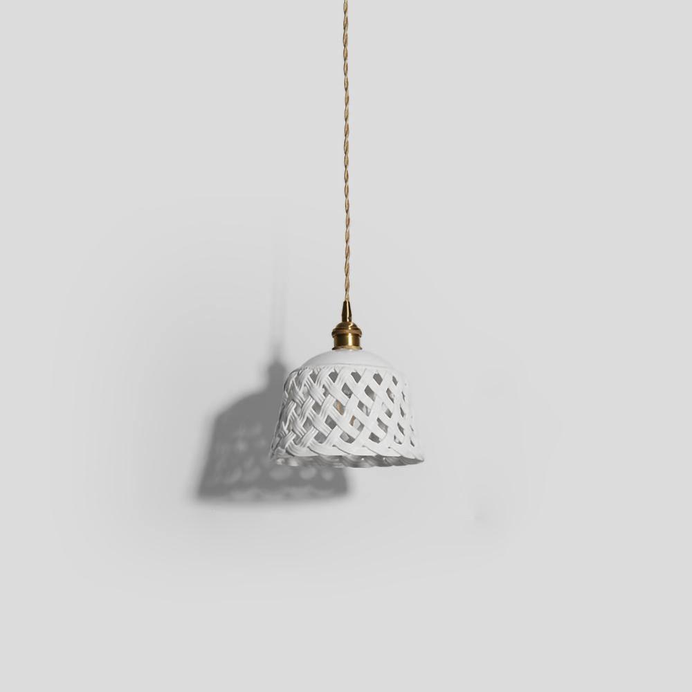 Openwork Ceramic Pendant Lamp - Cueteks