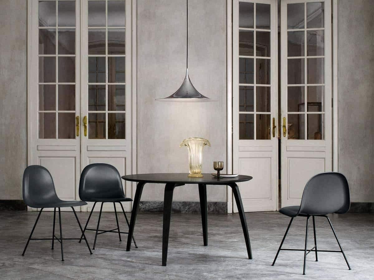 Semi flared metal pendant light