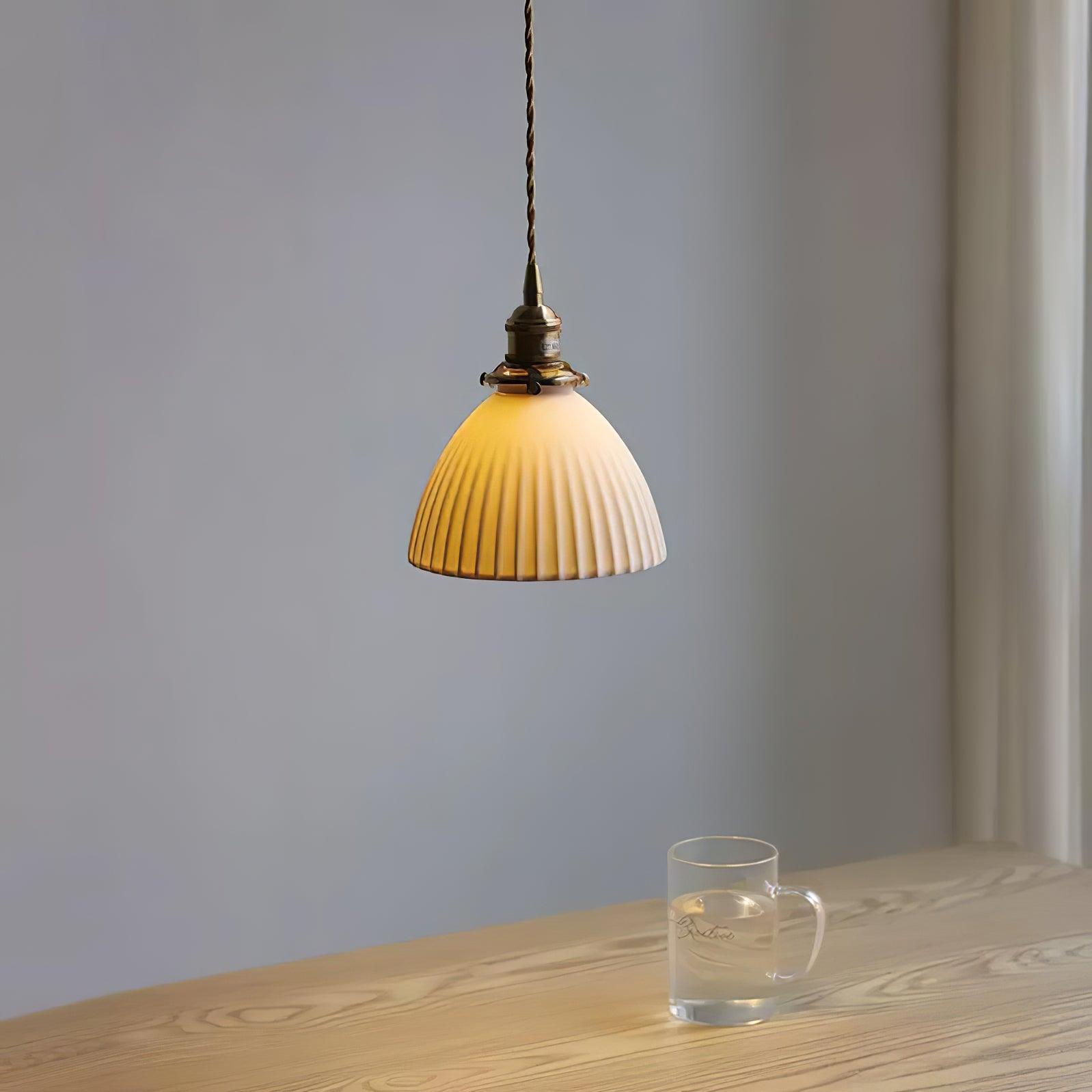 Brass Pleated Ceramic Pendant Lamp - Cueteks