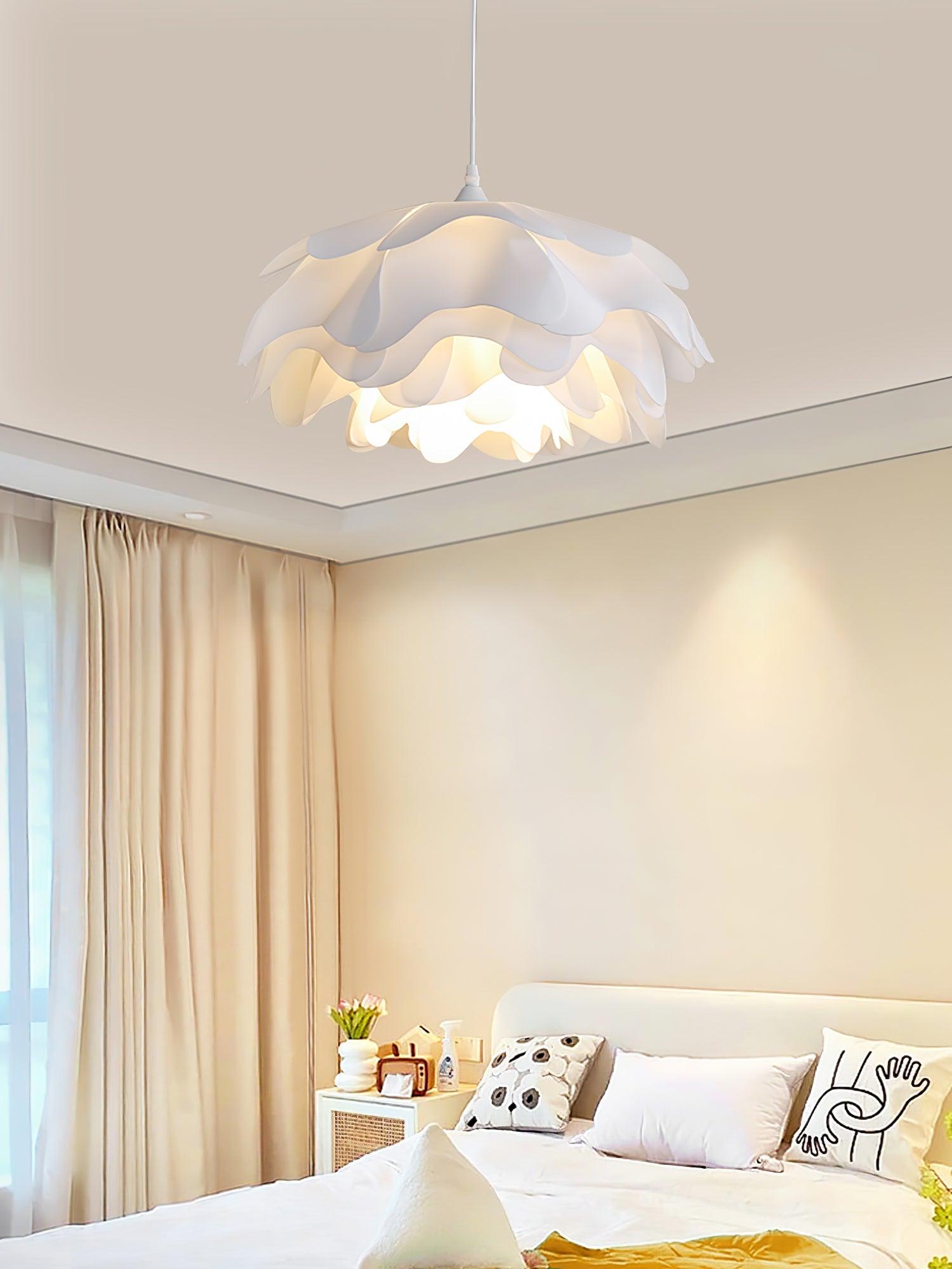 Flower Shaped White Pendant Lamp - Cueteks