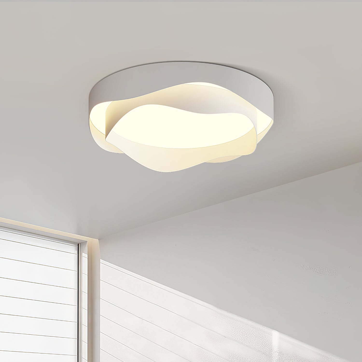 Cenia LED Ceiling Lamp - Cueteks