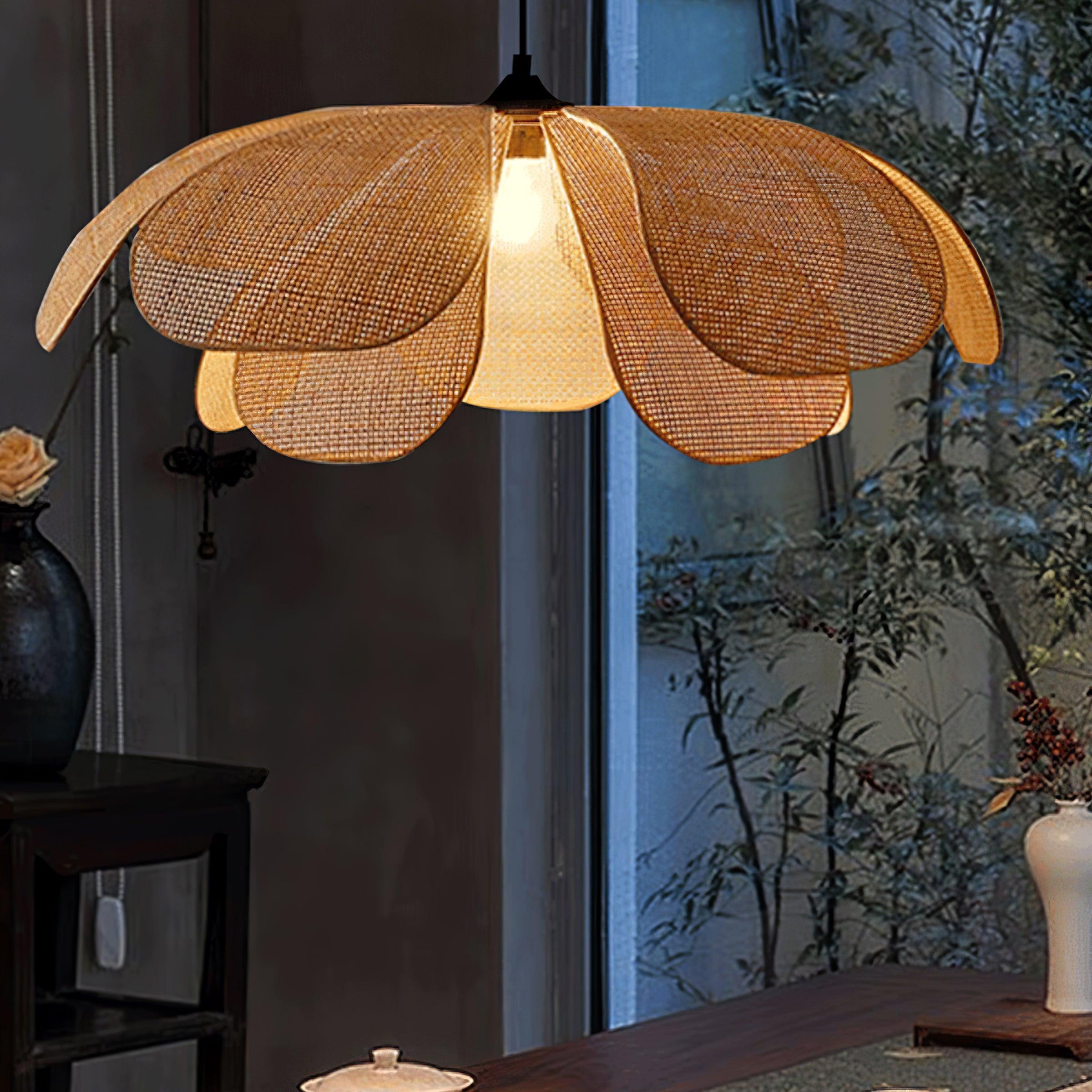Rattan Petal Pendant Lamp - Cueteks