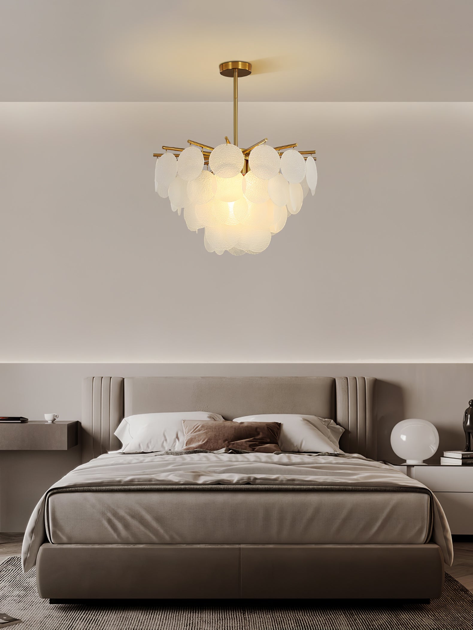 Nimbus Chandelier - Cueteks