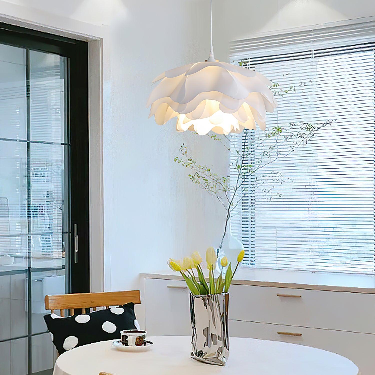 Flower Shaped White Pendant Lamp - Cueteks