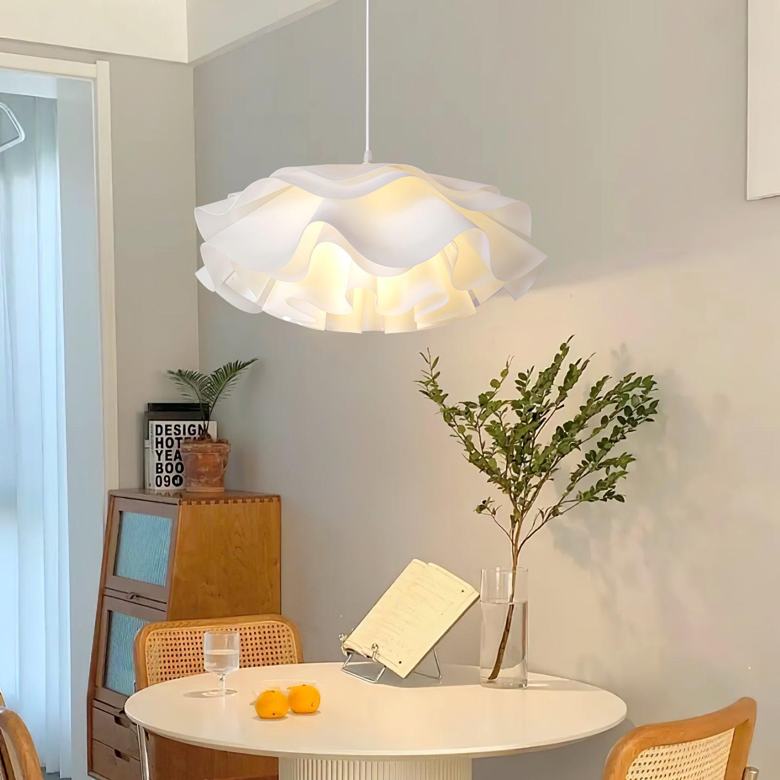 Flower Shaped White Pendant Lamp - Cueteks