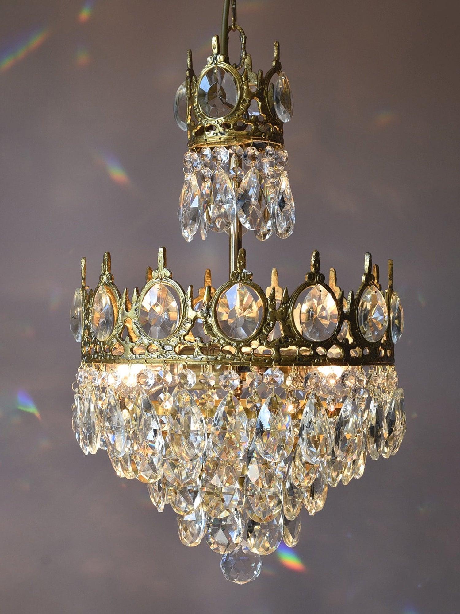 Vintage Crystal Chandelier - Cueteks
