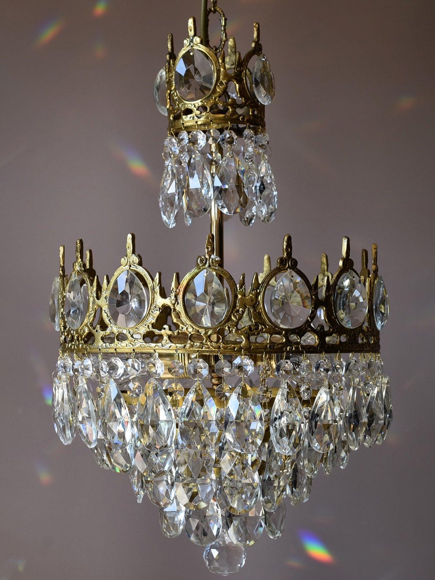 Vintage Crystal Chandelier - Cueteks