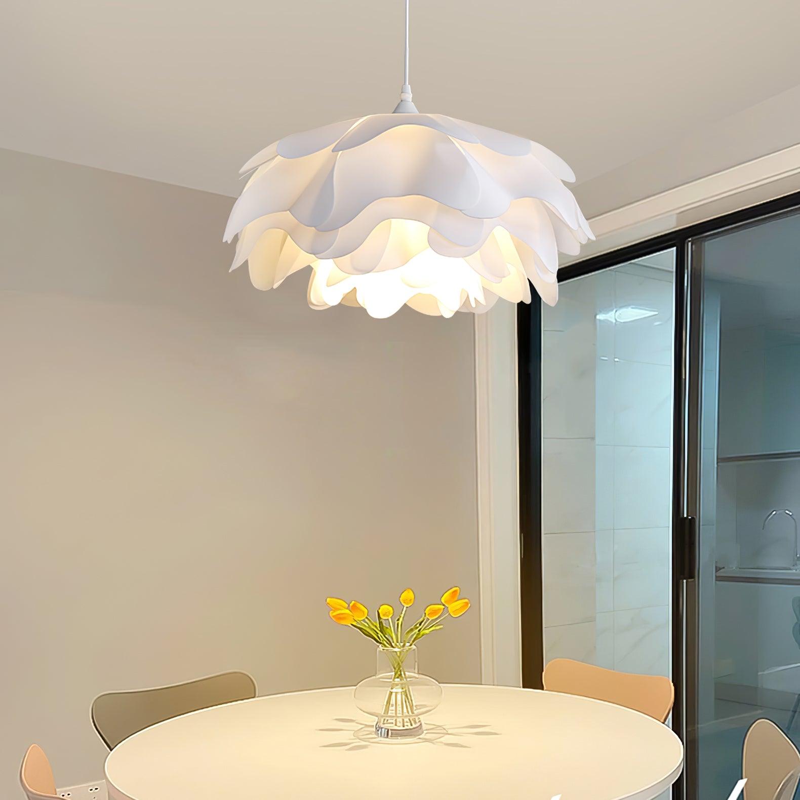 Flower Shaped White Pendant Lamp - Cueteks