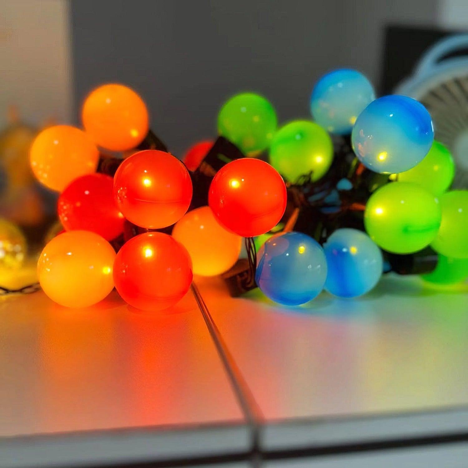 Multiple Colour option with red, green, blue and yellow globes