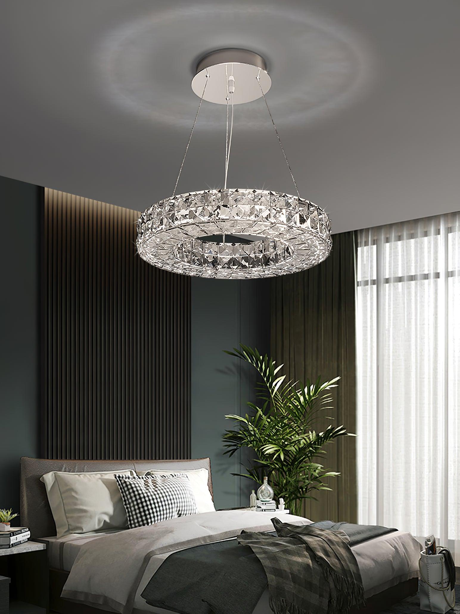 Spiridon Chandelier - Cueteks