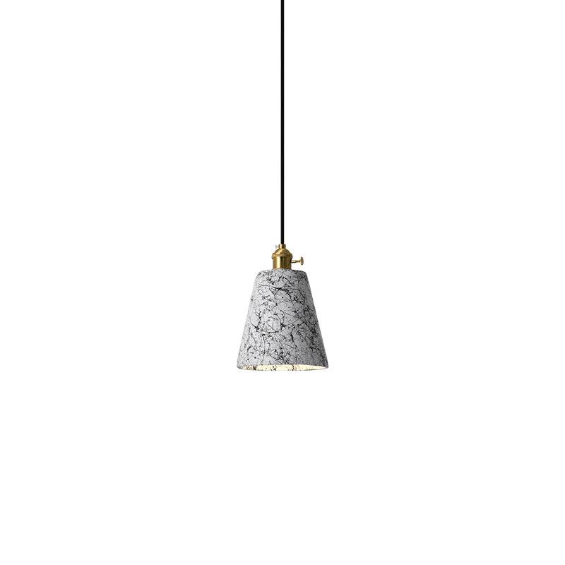 White 17 by 24 cm Hubble with metal top fitting