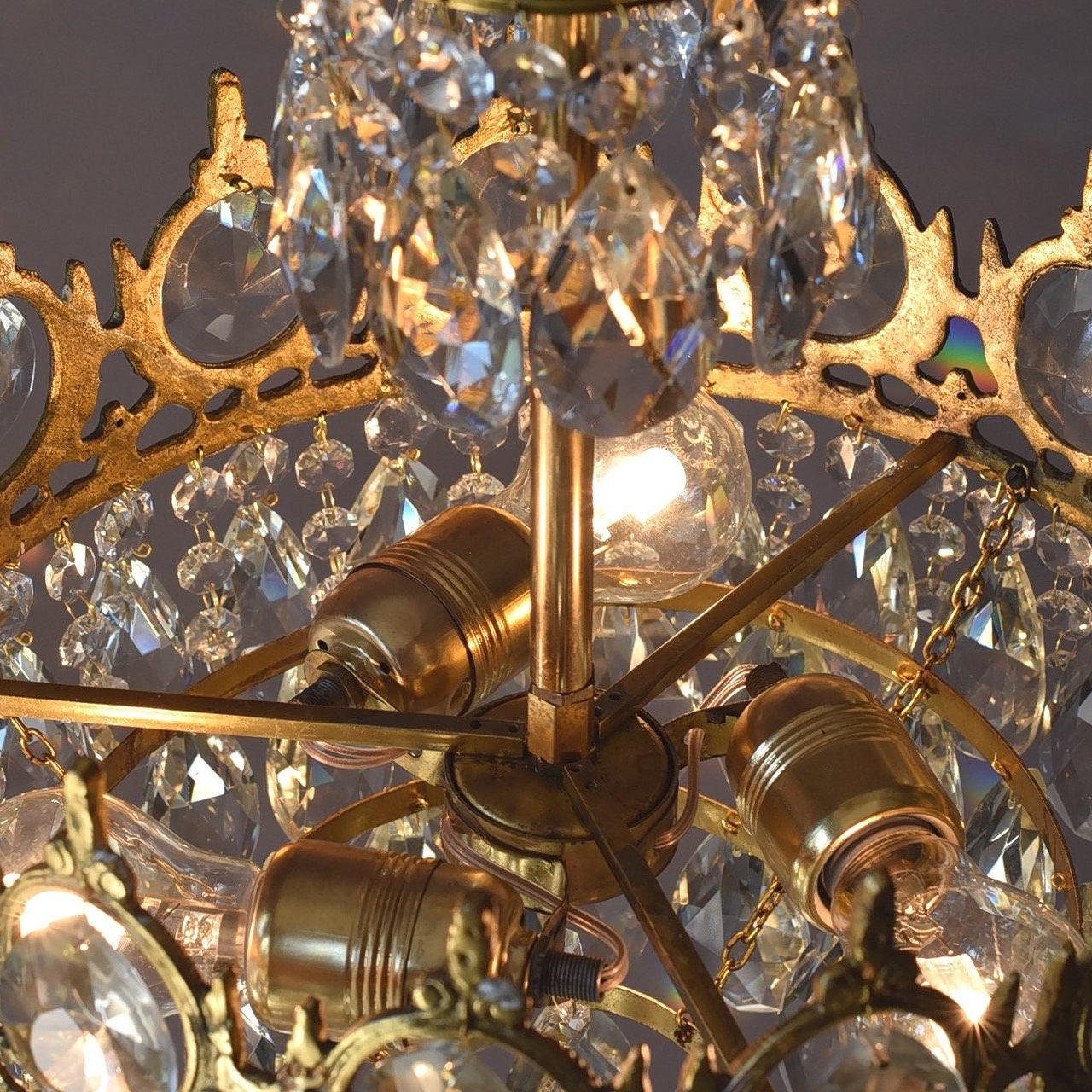 Vintage Crystal Chandelier - Cueteks