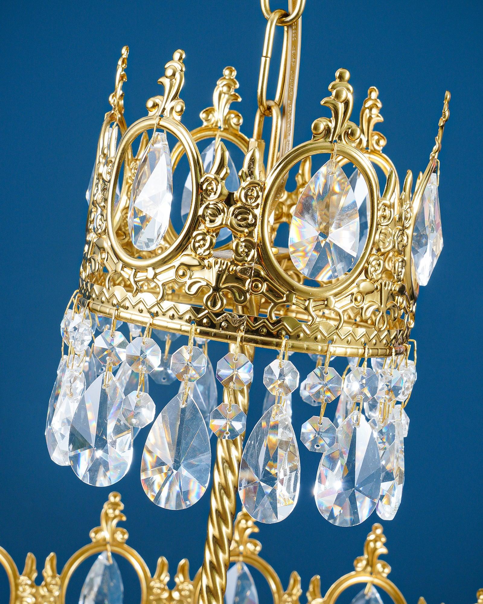 Vintage Crystal Chandelier - Cueteks