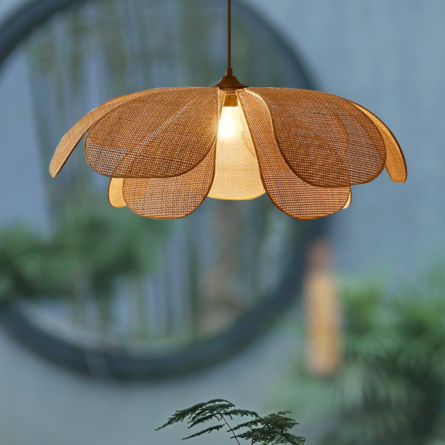 Rattan Petal Pendant Lamp - Cueteks