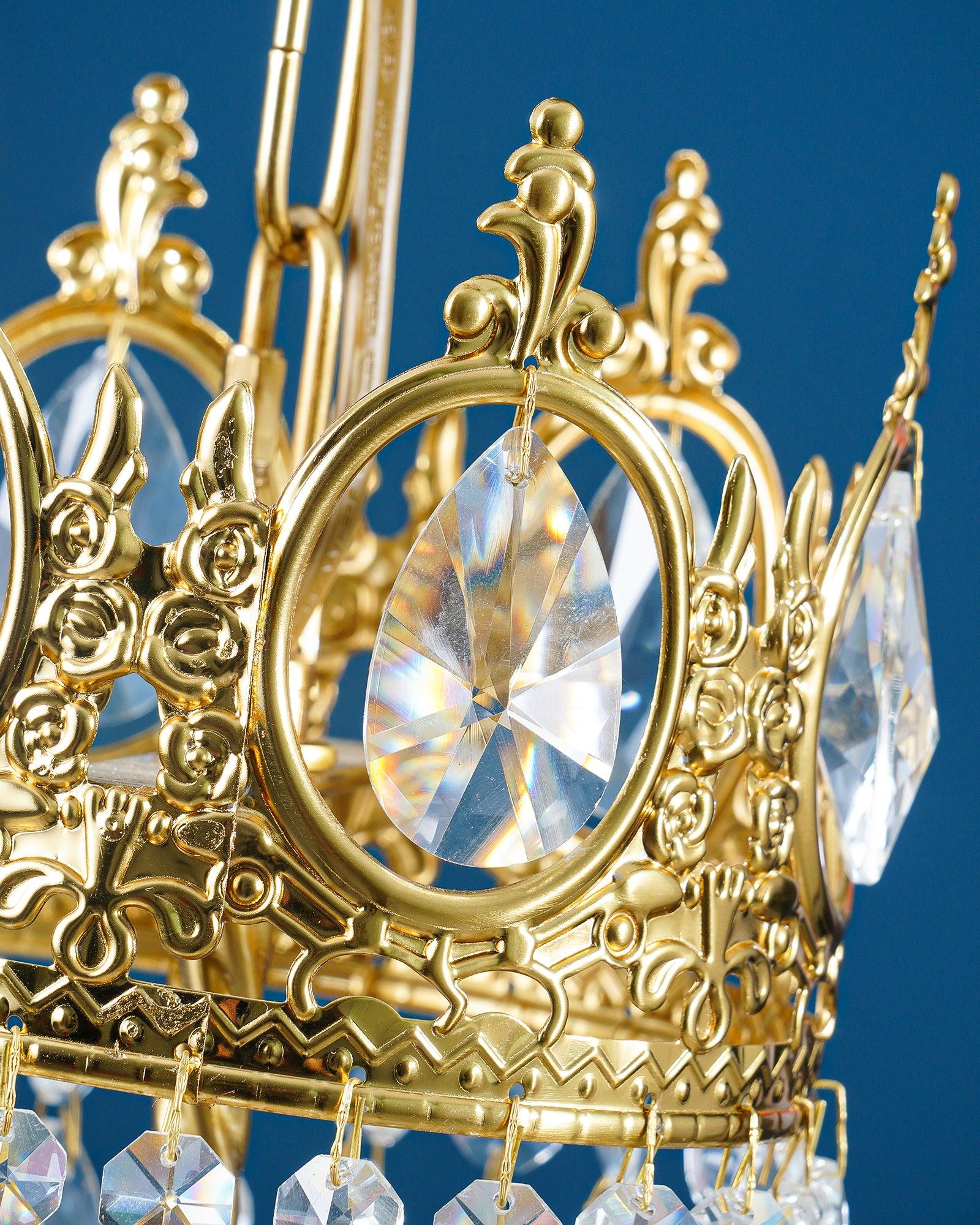 Vintage Crystal Chandelier - Cueteks