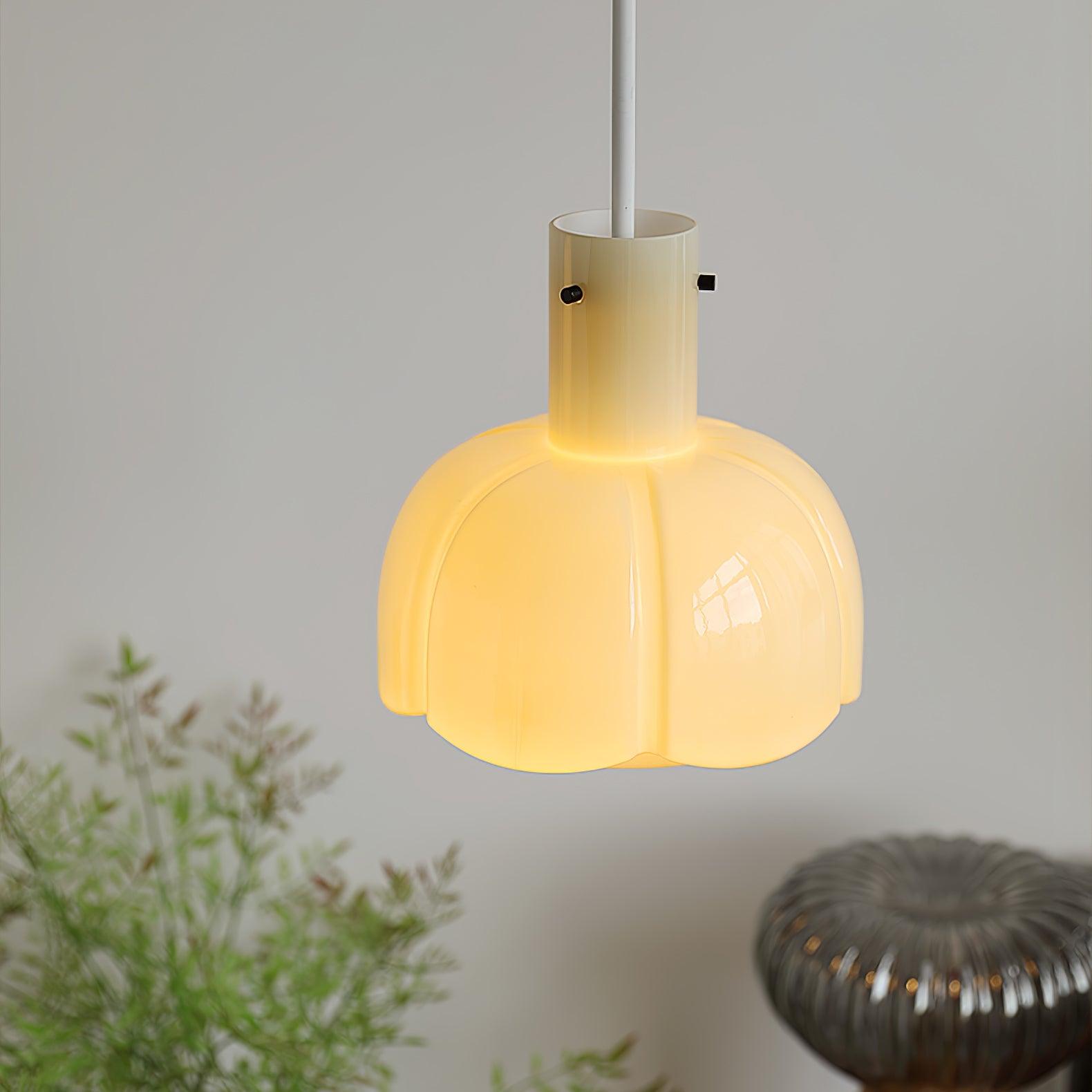 Lumina Petal Glass Pendant Light - Cueteks