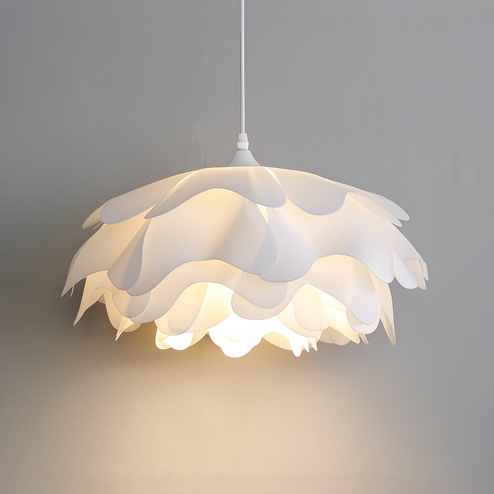 Flower Shaped White Pendant Lamp - Cueteks