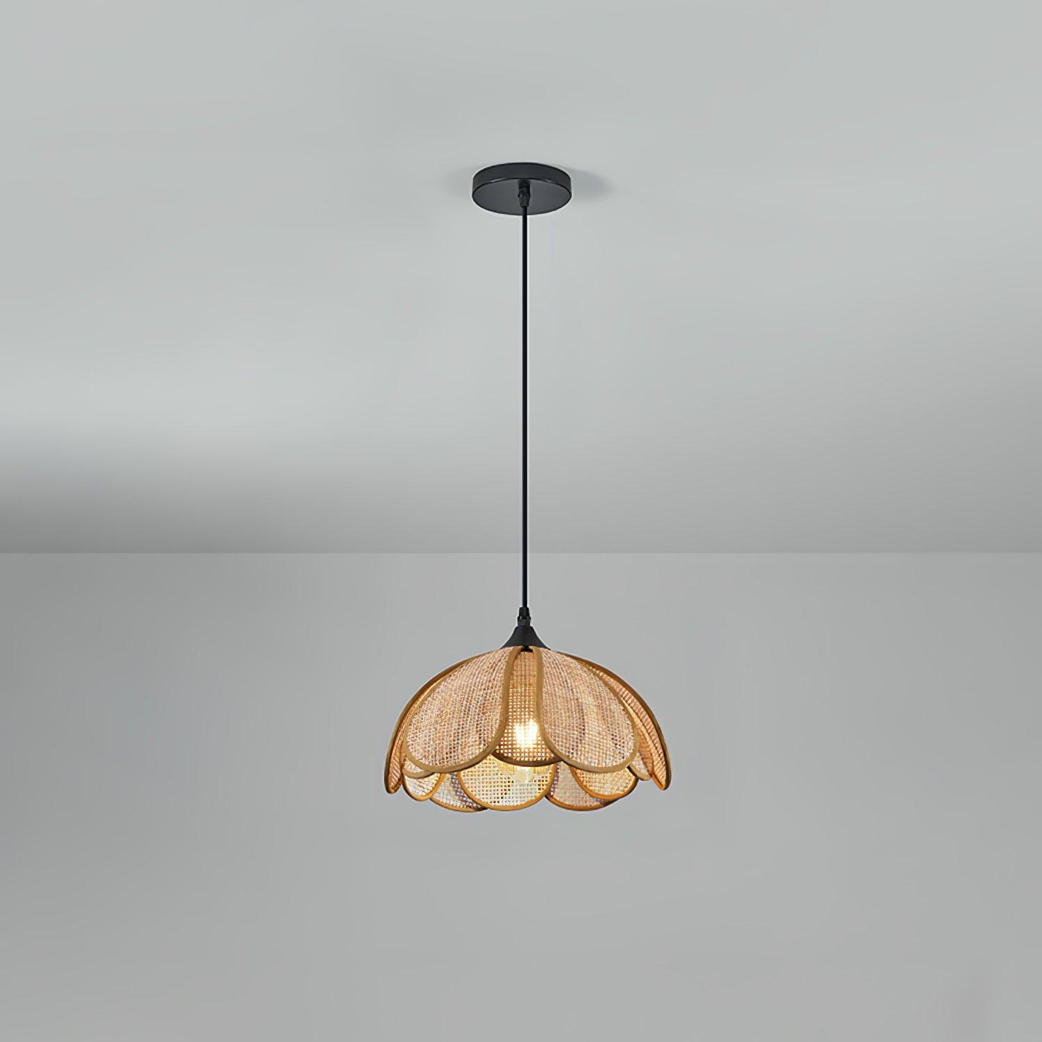 Bloom Rattan Pendant Lamp - Cueteks